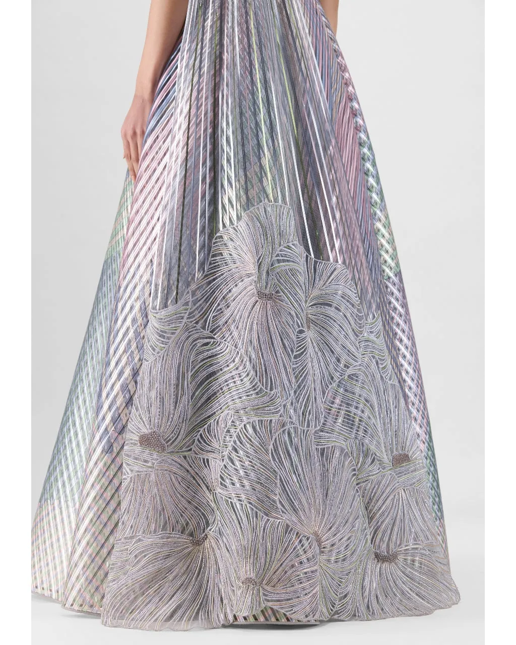 Multicolored Structured Lamina Scale Skirt Set